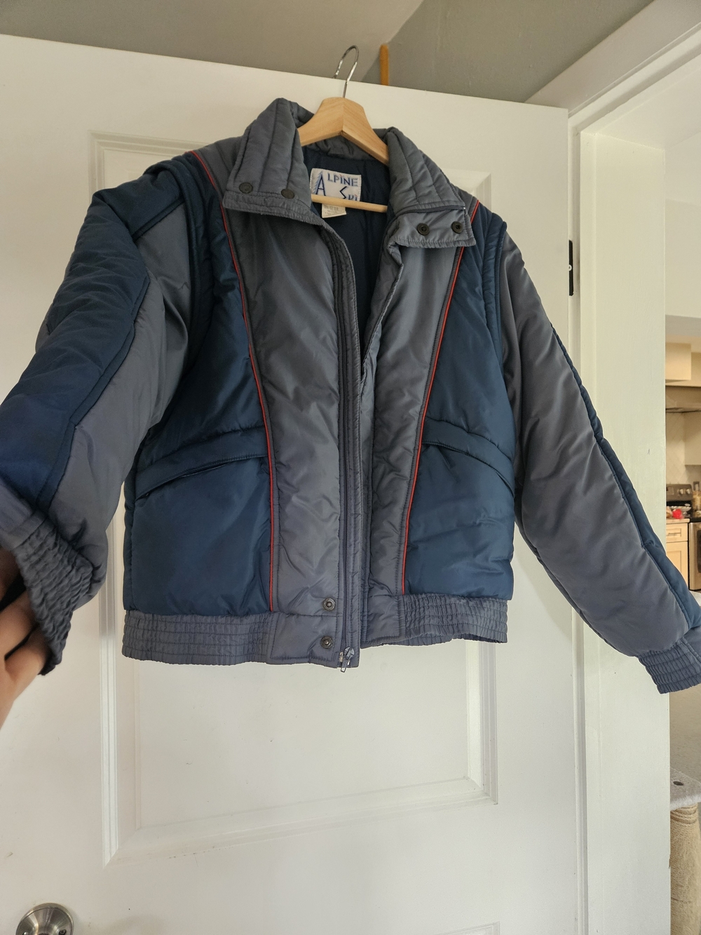Alpine Ski Navy and Gray Puffer Jacket And Vest with Red Trim, Size M. Vintage